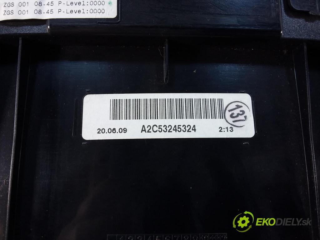 Mercedes C-klasa 2009 prístrojovka/ budíky A2045407648