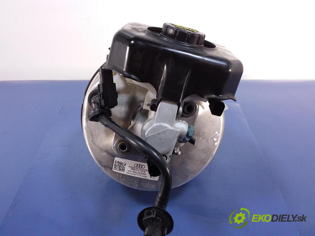 Audi A4 2016 servo Brzdní: 8W0612103B
