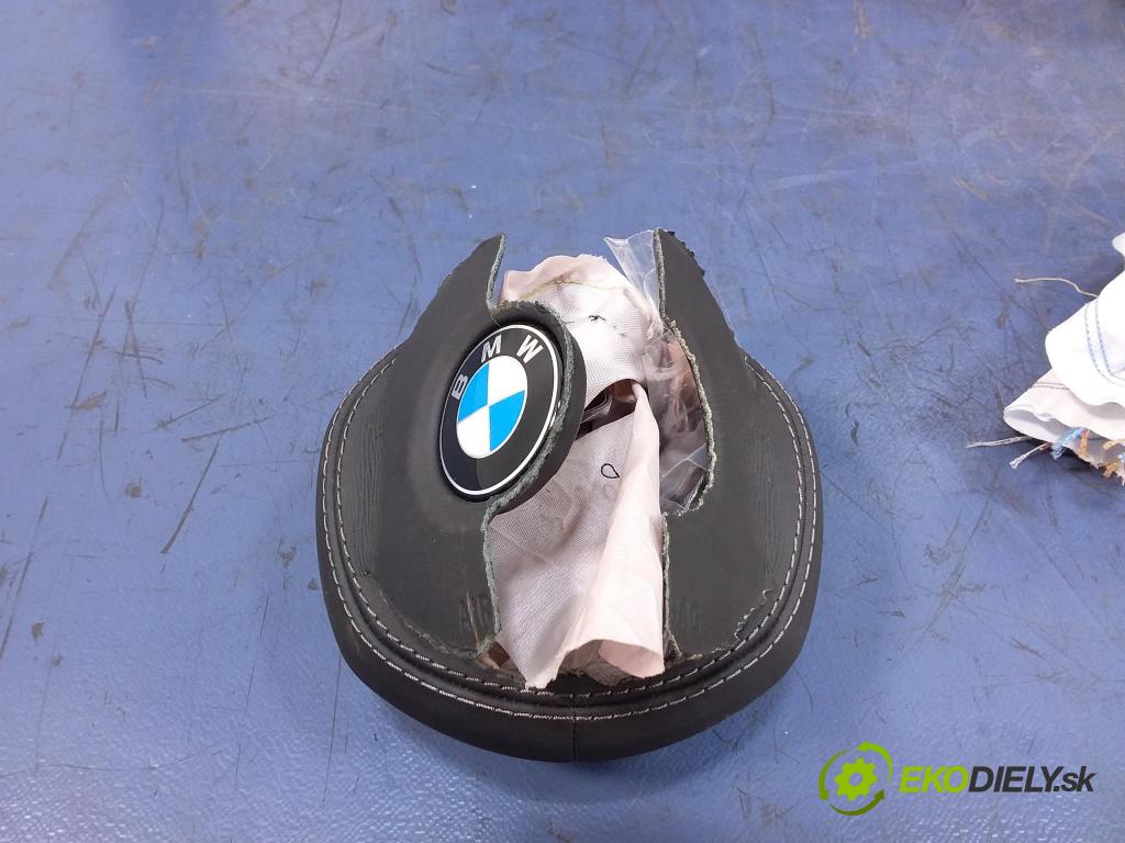 Bmw X7 2019 kokpit,pristrojová doska