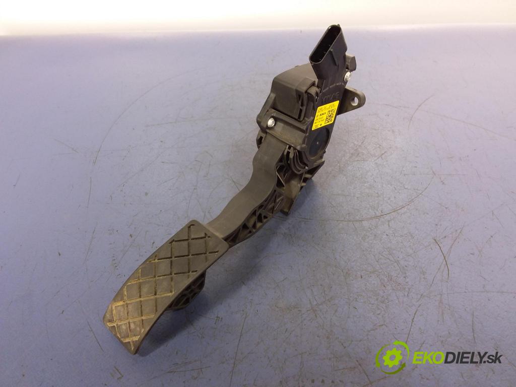 Skoda Fabia 2016 pedal Plyn: 6C1721503B