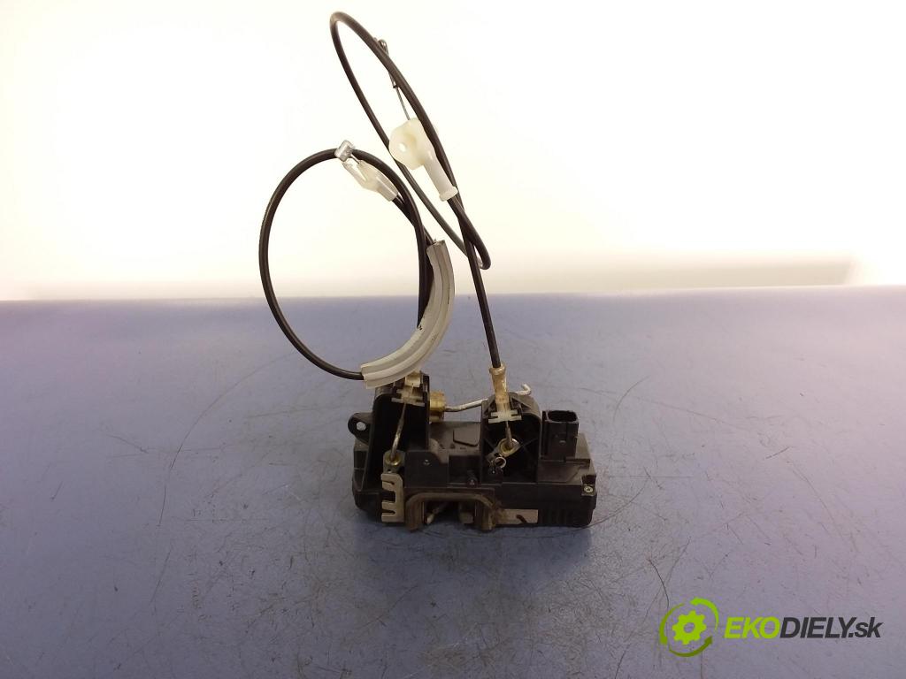 Opel Vectra 2005 zámek dveře Zad: v pravo: 13157759