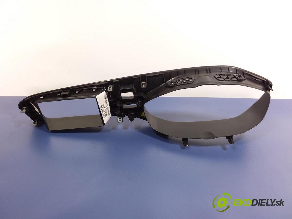 Volvo S40/V40 2013 obálka: Plast: Interiéry: 31393107