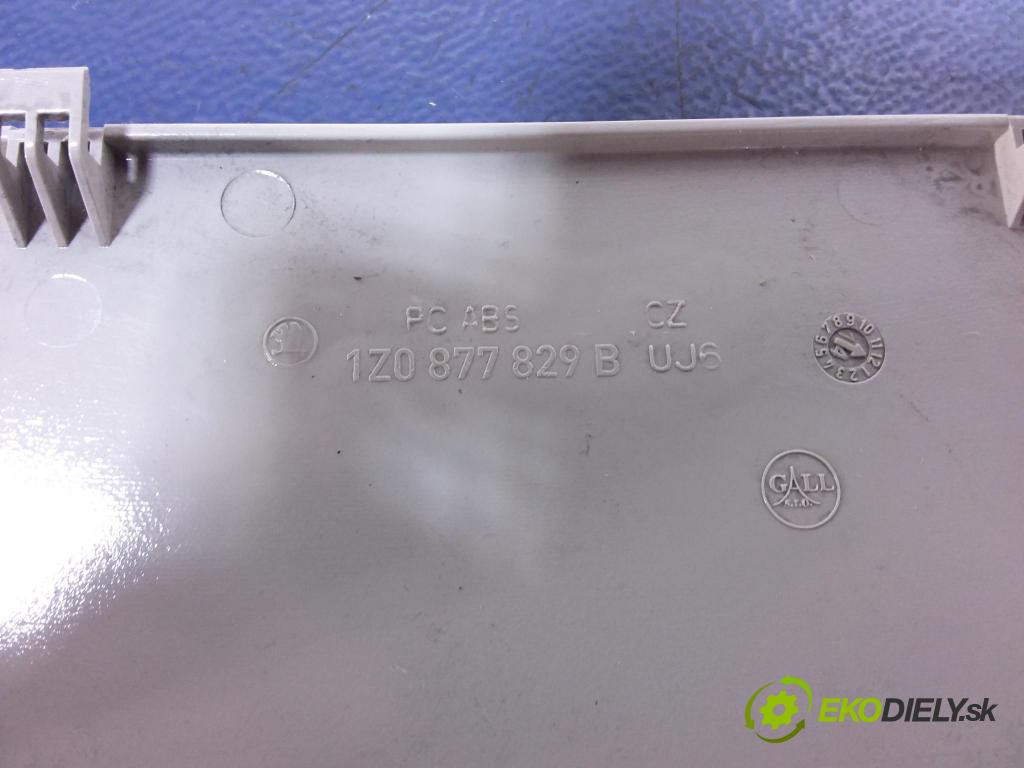 Skoda Fabia 2015 obálka: Plast: Interiéry: 1Z0877829B