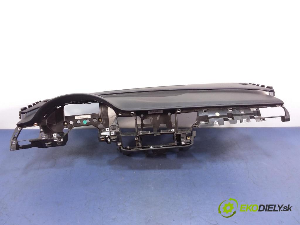 Audi A8 2012 kokpit,pristrojová doska Distribúcia: 4H1857009