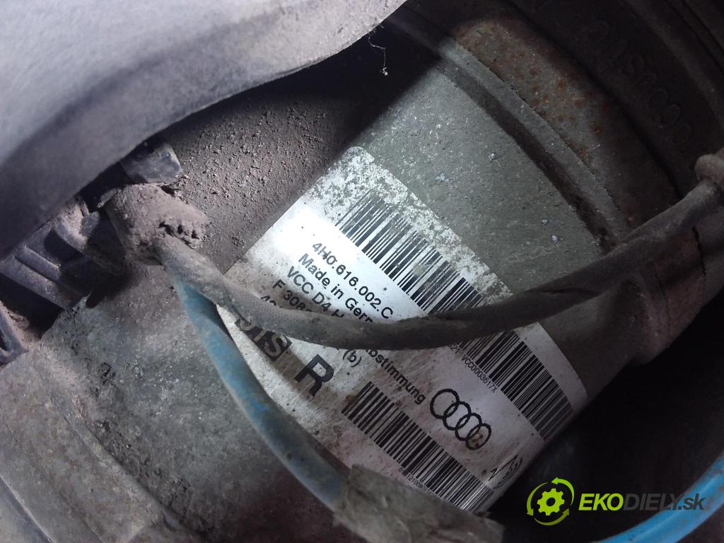 Audi A8 2012 tlmič zad v pravo: 4H0616002C