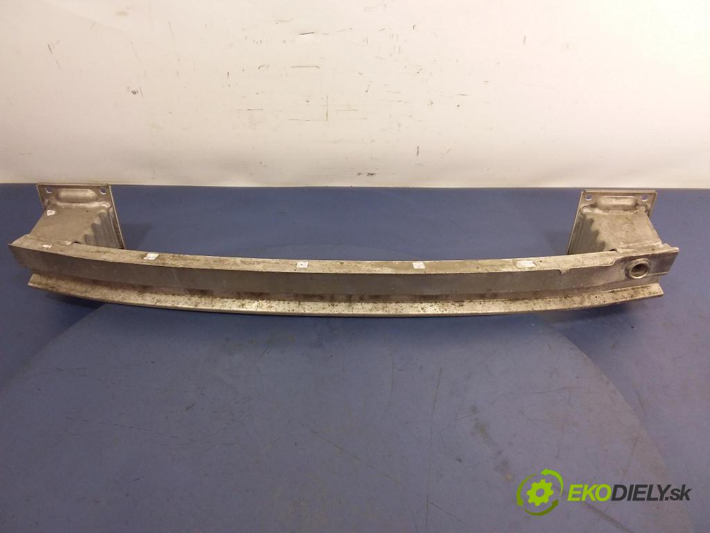 Audi A8 2012 výztuha narazník Zad: 4H0807309C