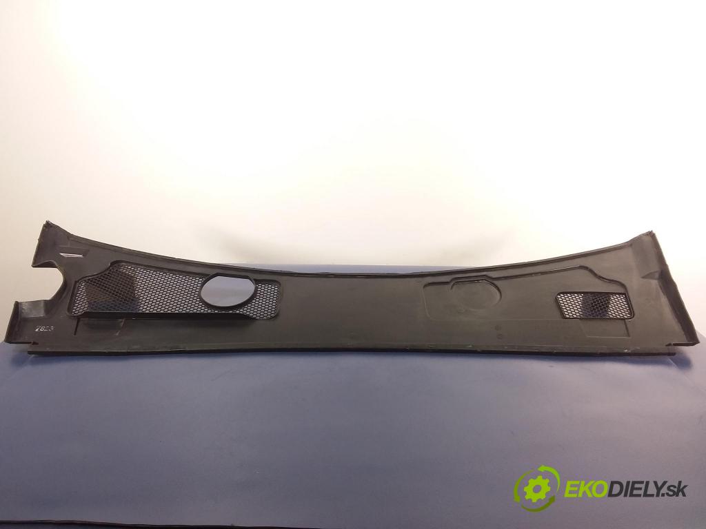 Audi A6 2008 torpédo 4F1819447