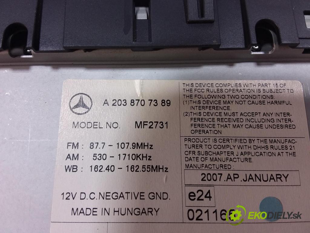 Mercedes C-klasa 2007 Radio I Navigácia: A2038707389