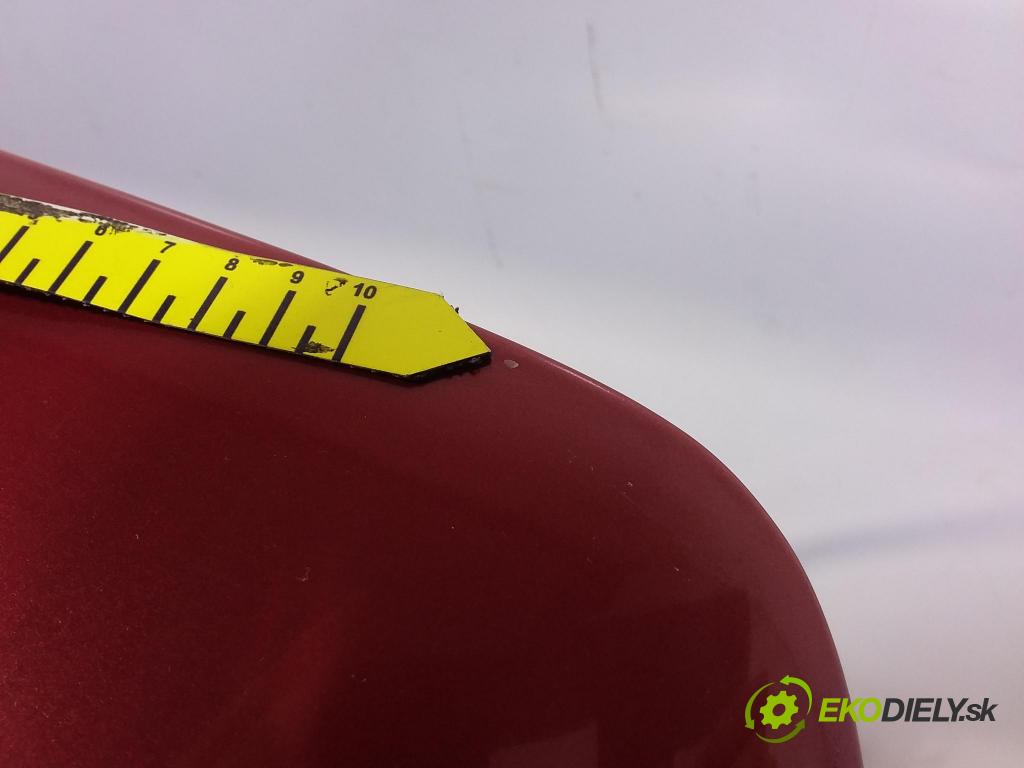 Citroen C3 2007 zadní dveře kufra: kufr