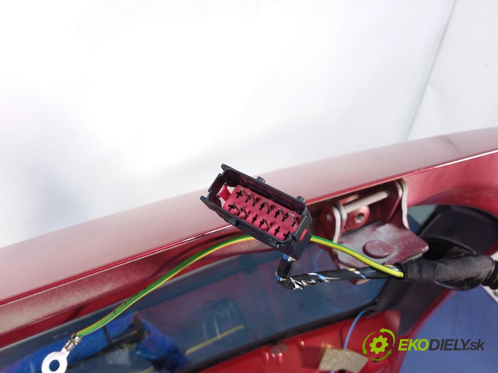 Citroen C3 2007 zadní dveře kufra: kufr