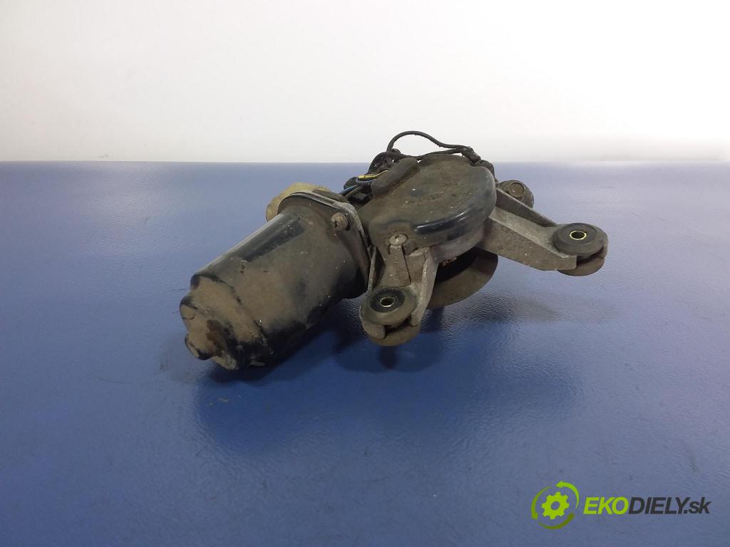 Subaru Forester 1998 mechanismus motorek Stěrače: před