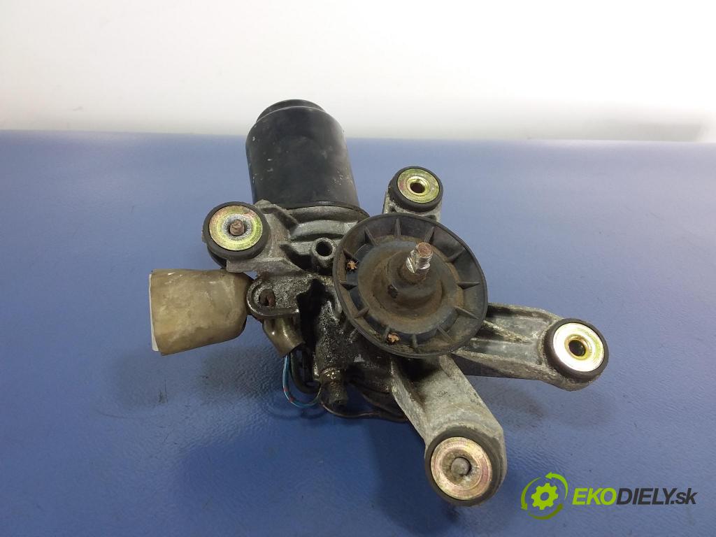 Subaru Forester 1998 mechanismus motorek Stěrače: před 