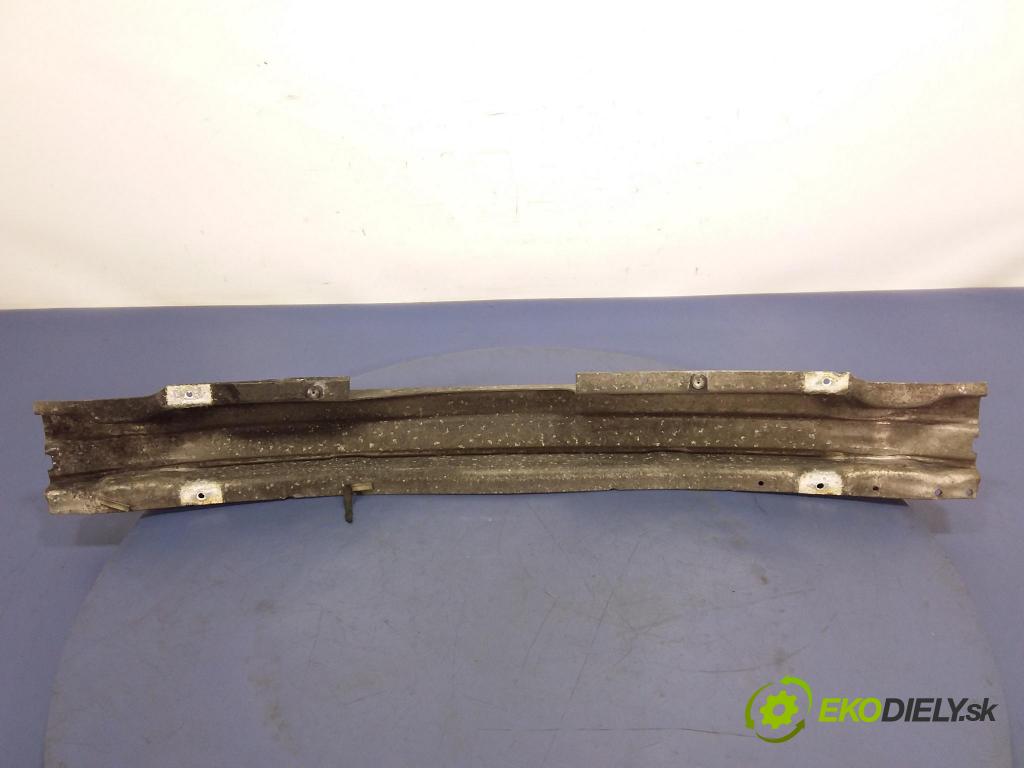 Audi A4 2003 výztuha narazník Zad: 8E0807313A