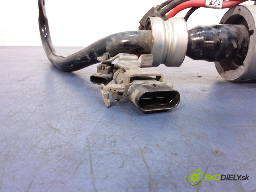 Bmw Seria 8 0 tyč 6897265