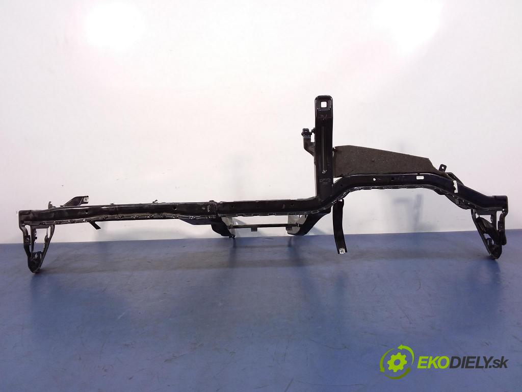Audi A8 2012 kokpit,pristrojová doska 4H1857017A