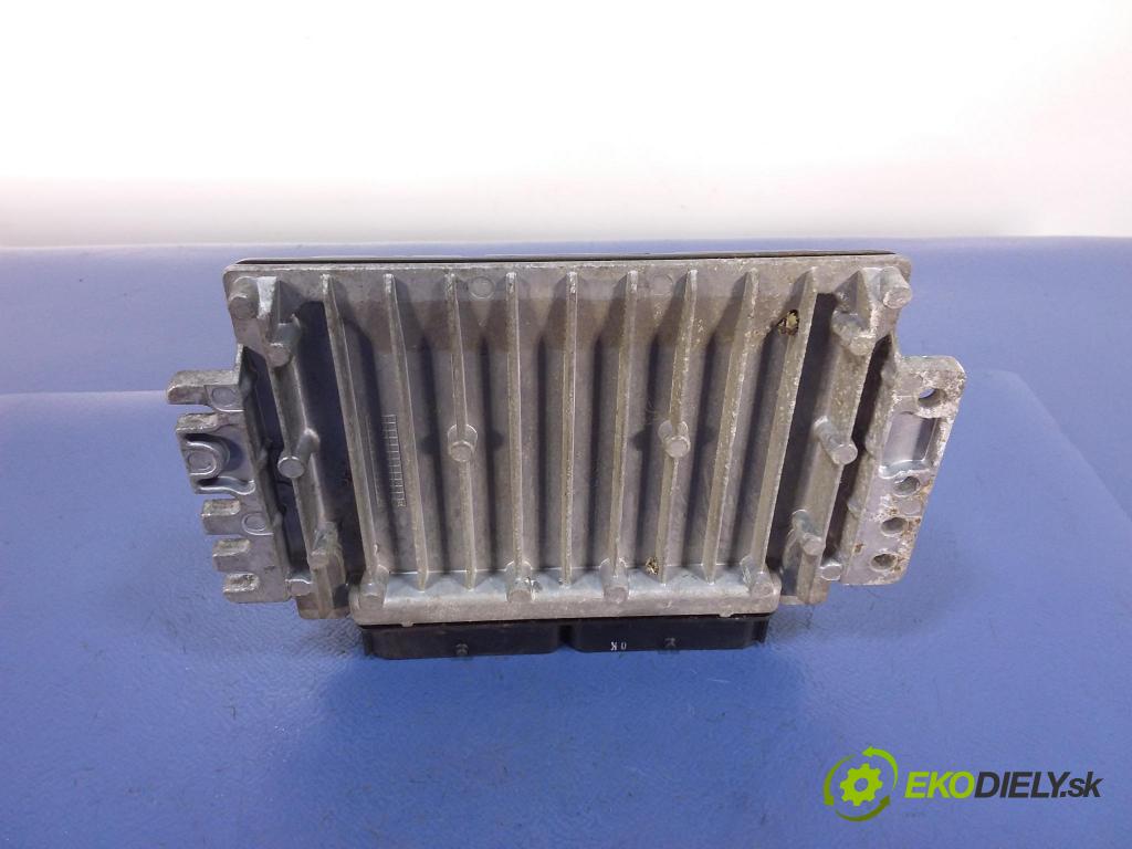 Daewoo Rezzo 2004 řídící jednotka Motor: 96487152