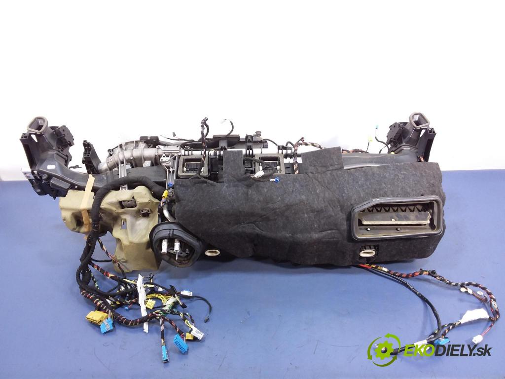 Mercedes S-klasa 2014 radiator A2228305301