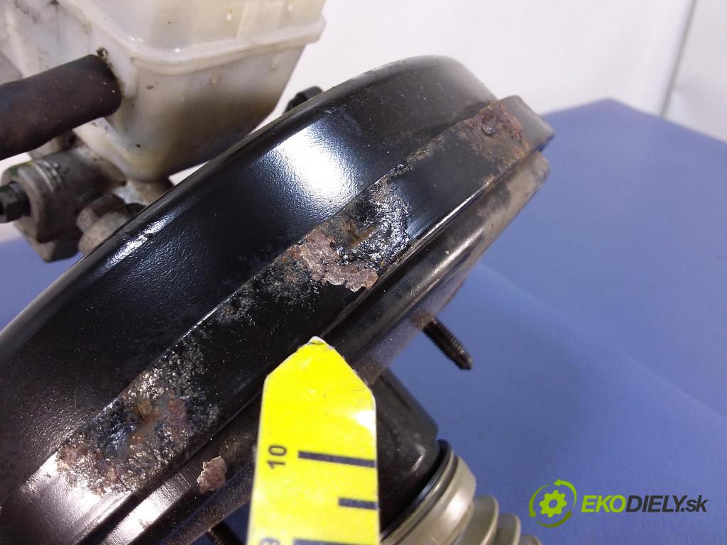 Dacia Duster 2010 servo Brzdní: 472107379R