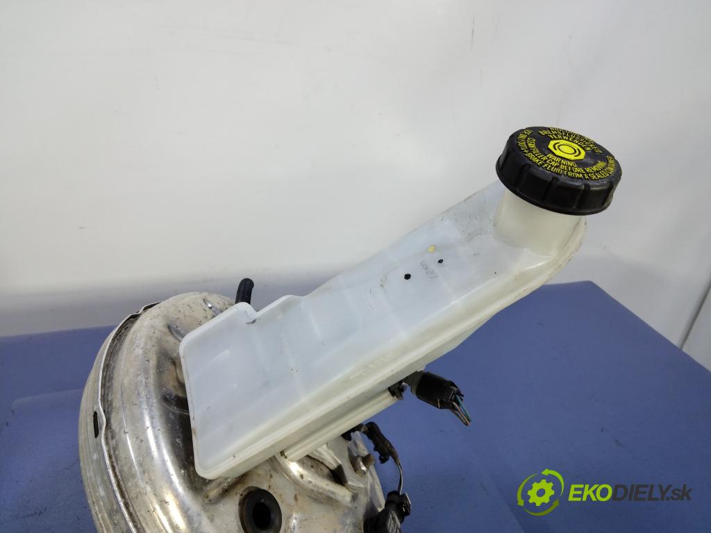 Mercedes B-klasa 2011 servo Brzdní: A2464300230