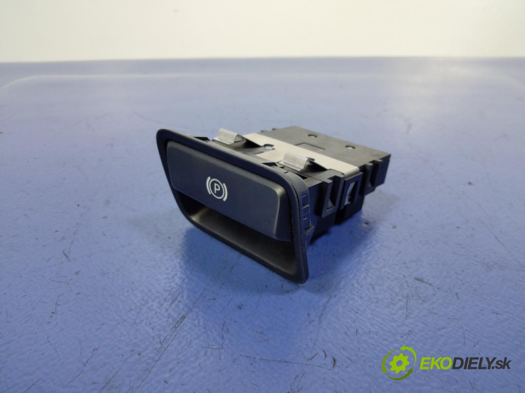 Mercedes B-klasa 2011 Prepínač: Brzda: Manuálny: A2469050451