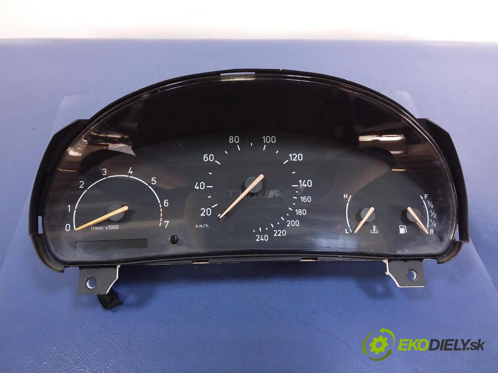 Saab 9-3 1999 prístrojovka/ budíky 5041900