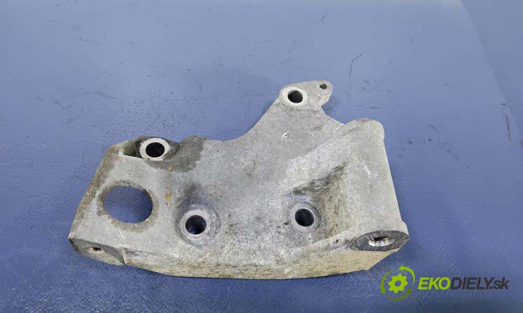 Dacia Sandero 2009 Alternator 7700864288