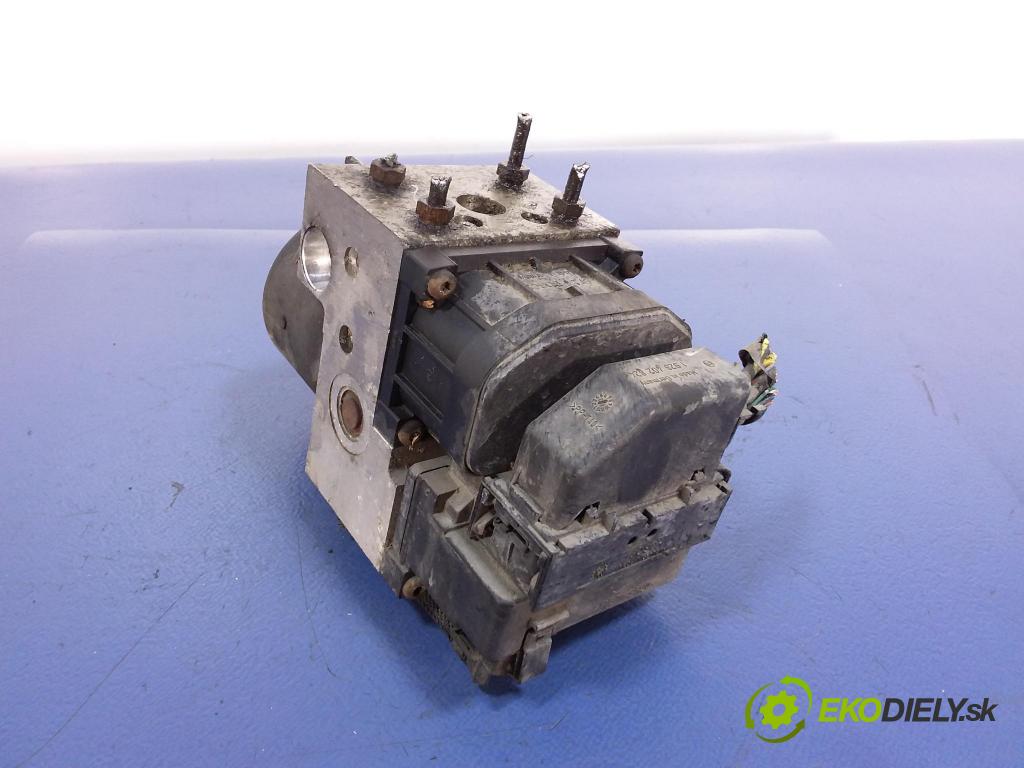 Nissan Almera tino 2001 čerpadlo ABS x 476604U102