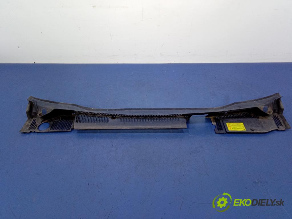 Opel Meriva 2004 torpédo