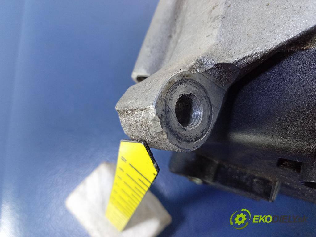 Vw Phaeton 2004 Alternator 07Z903021F