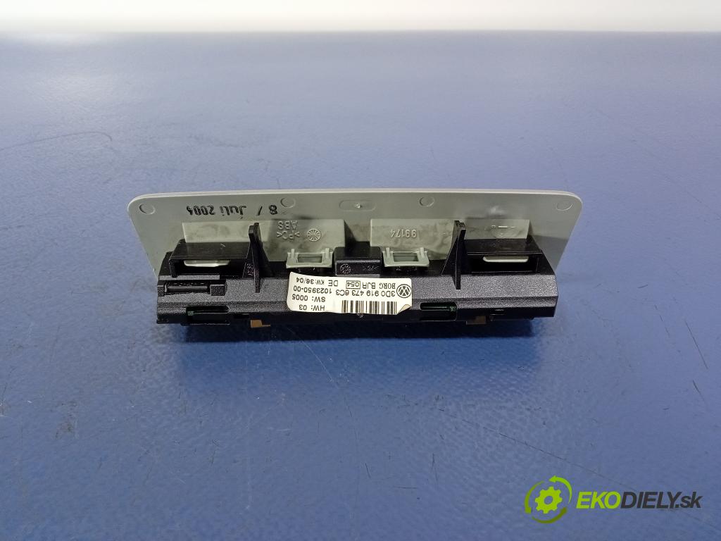 Vw Phaeton 2004 Displej Radio / GPS 3D0919473