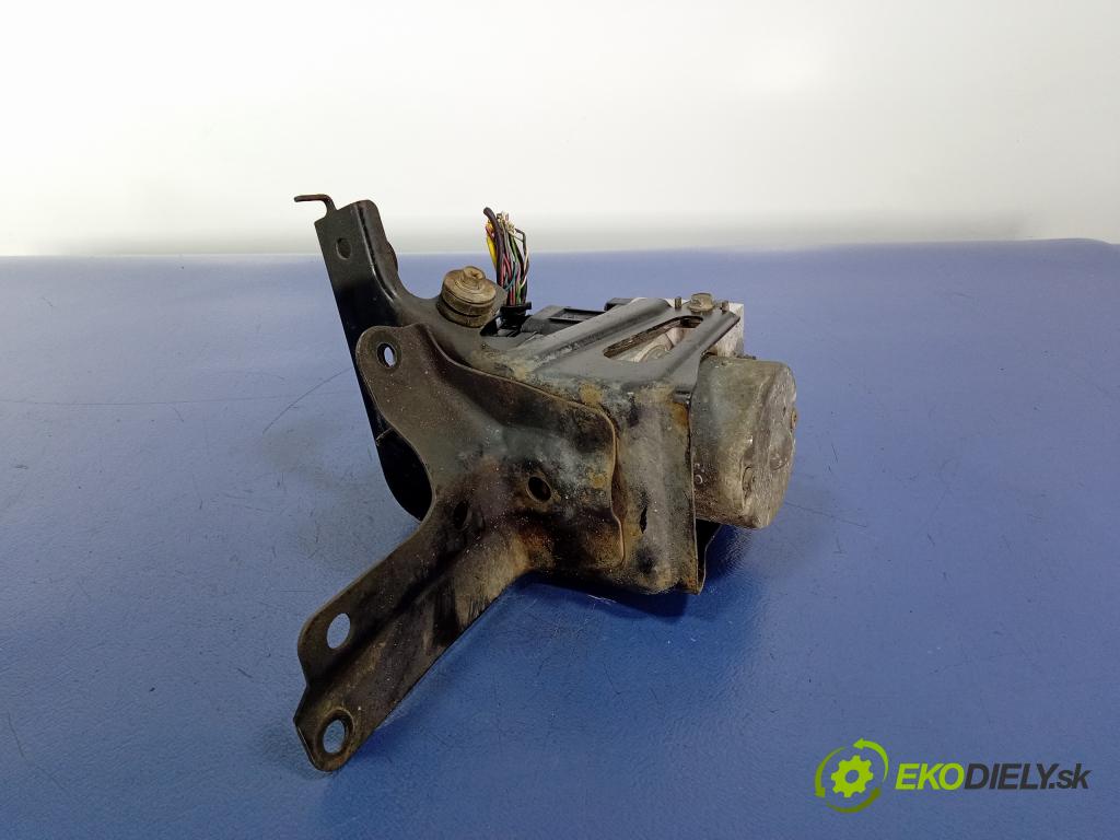 Nissan Almera 2000 čerpadlo ABS x 47660-5M301