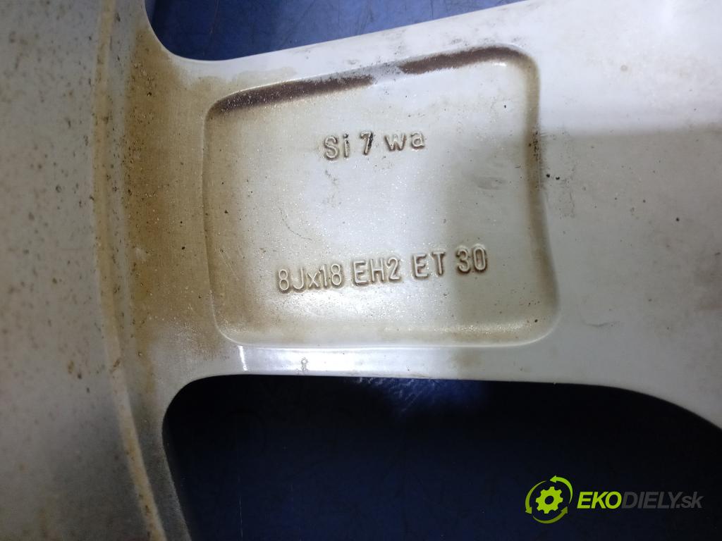 Mercedes E-klasa 1997 Ráfiky: Hlinikové: A2114012102