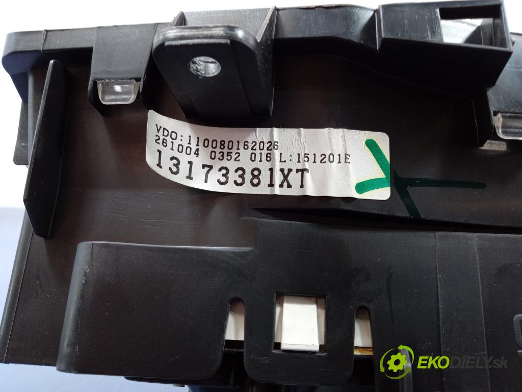 Opel Meriva 2004 prístrojovka/ budíky 13173381XT
