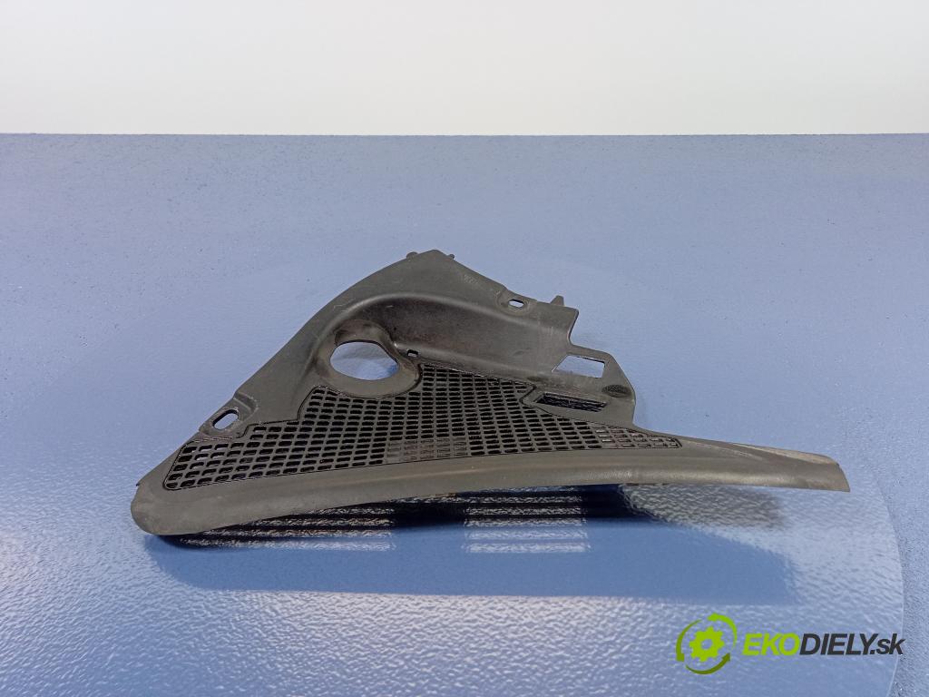 Renault Megane 2009 torpédo 668630009R