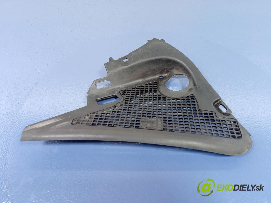Renault Megane 2009 torpédo 668620010R