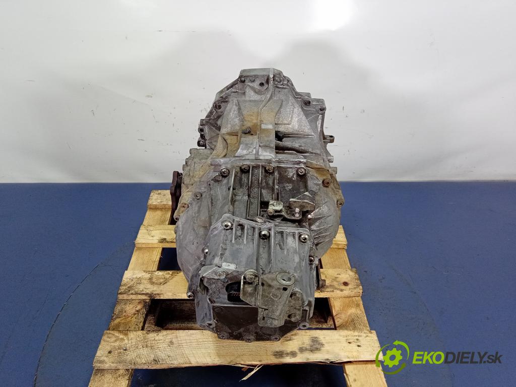 Audi A4 2002 prevodovka Výbava: Automatický: JZU