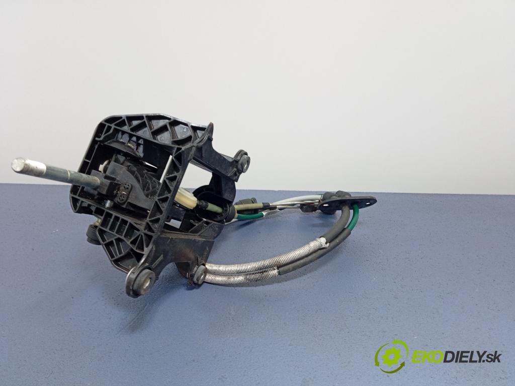 Ford Kuga 2010 Vliv Změny Ozubené kolo AV4R7C453MB