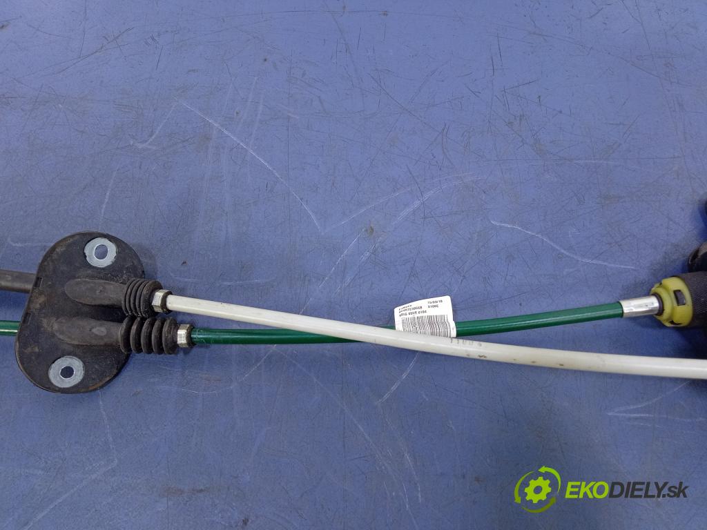 Ford Kuga 2010 Vliv Změny Ozubené kolo AV4R7C453MB