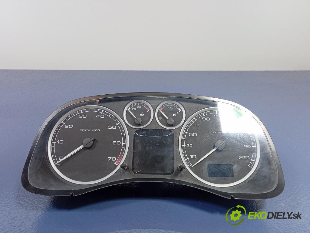 Peugeot 307 2001 prístrojovka/ budíky 9636708280