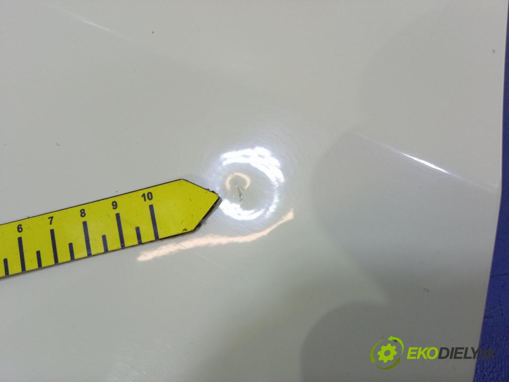 Honda Jazz 2002 Blatník Přední v pravo: Y63