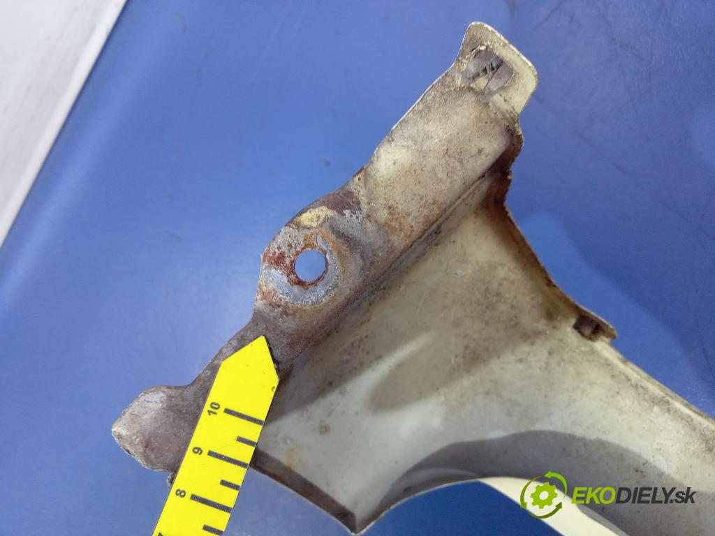 Honda Jazz 2002 Blatník Přední v pravo: Y63