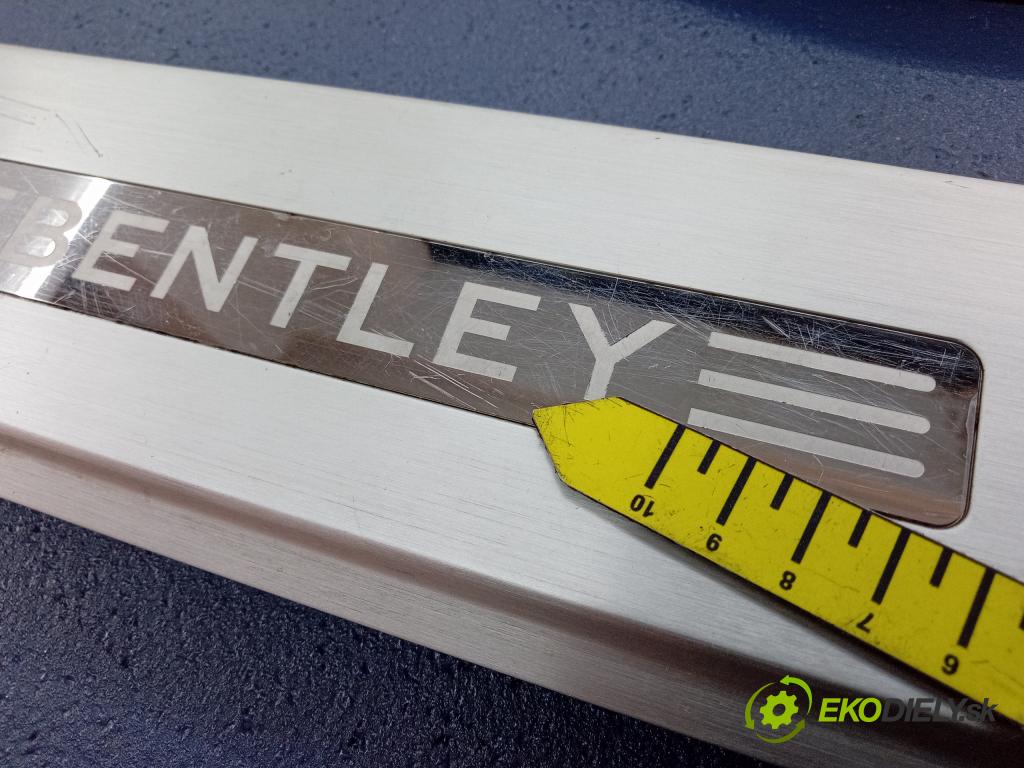 Bentley Bentayga 2018 lišta Dekoratívne: Prah: 36A853373B