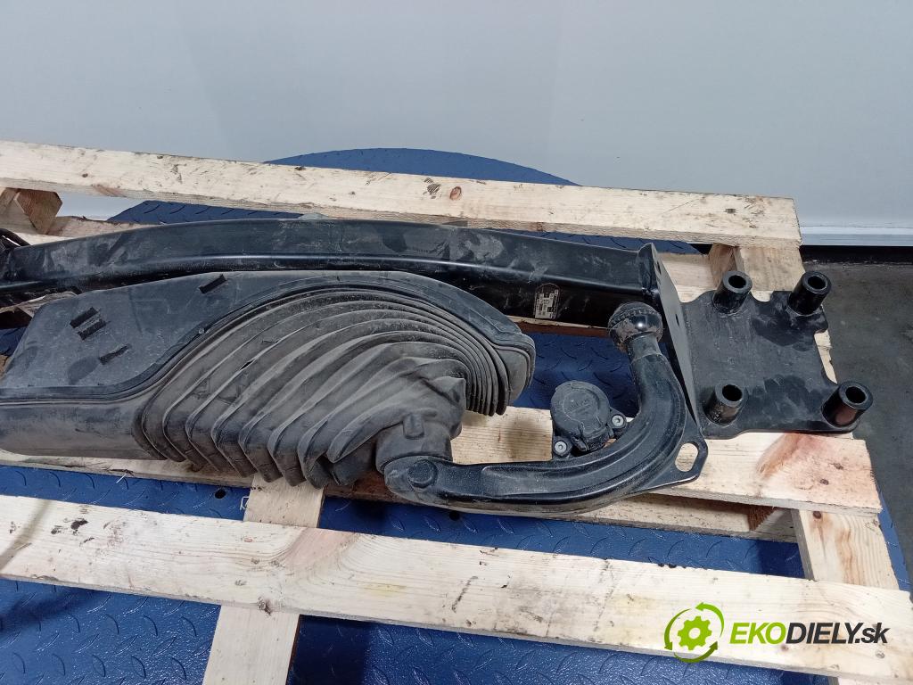 Audi Q7 0 oko Do Přívěsy 4M0803881G
