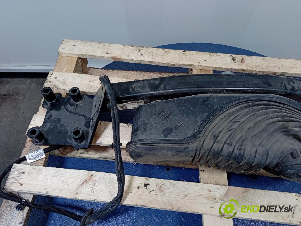 Audi Q7 0 oko Do Přívěsy 4M0803881G