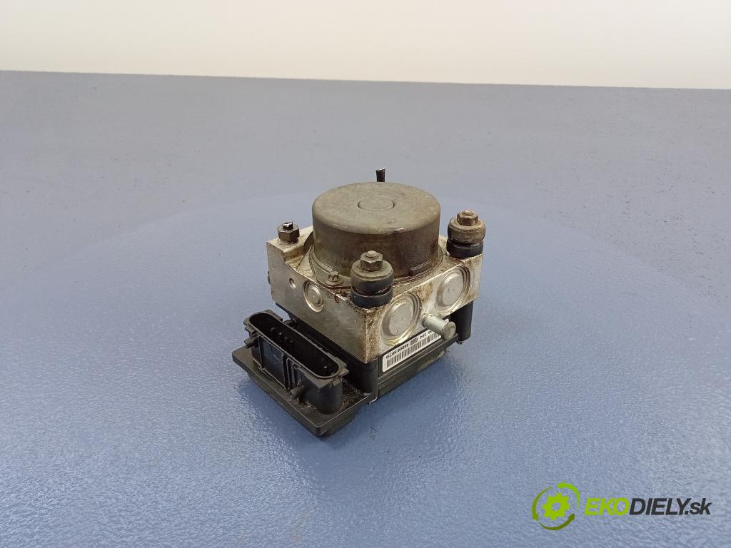 Dacia Logan 2006 čerpadlo ABS x 8200694434