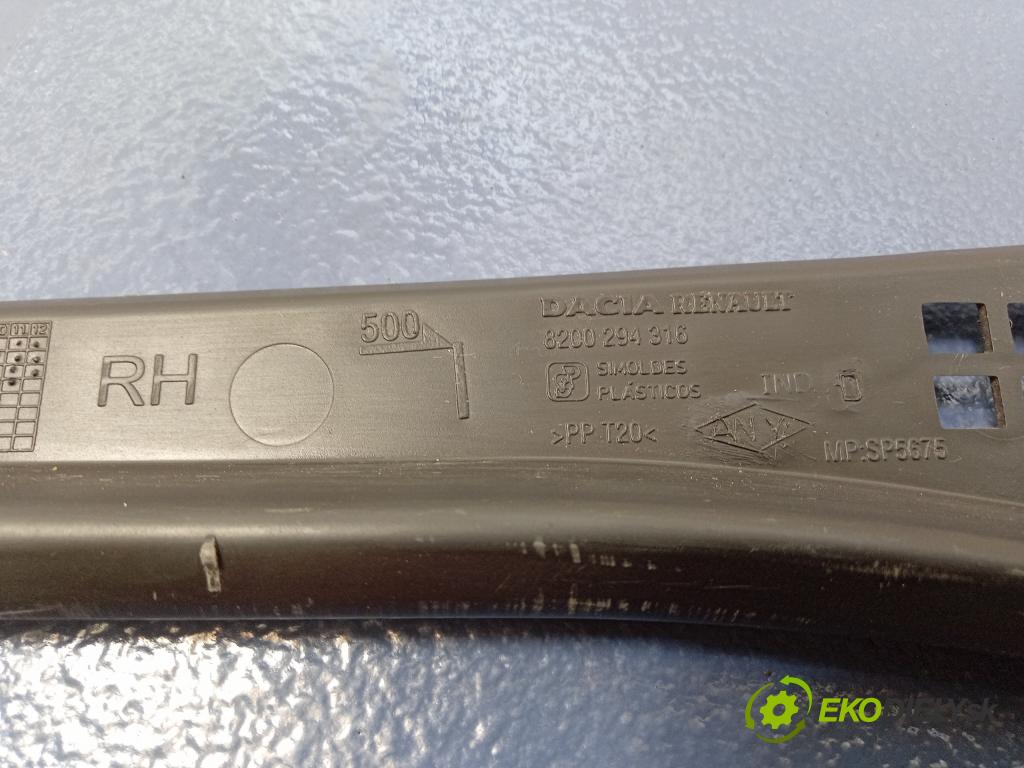Dacia Logan 2006 torpédo 8200294316