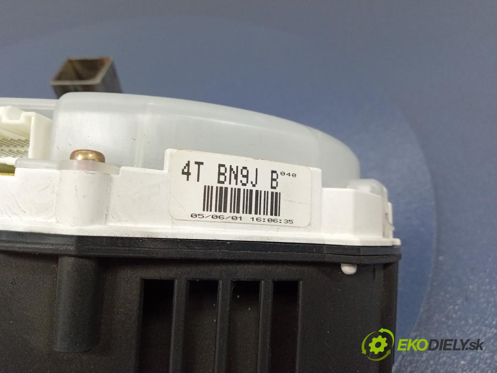 Mazda 3 2005 prístrojovka/ budíky BN9J
