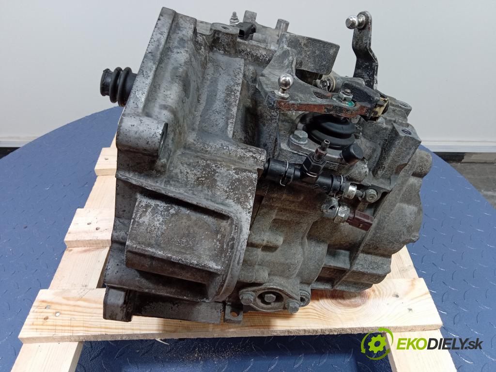 Ford Galaxy 2001 prevodovka Výbava: Manualna FPJ