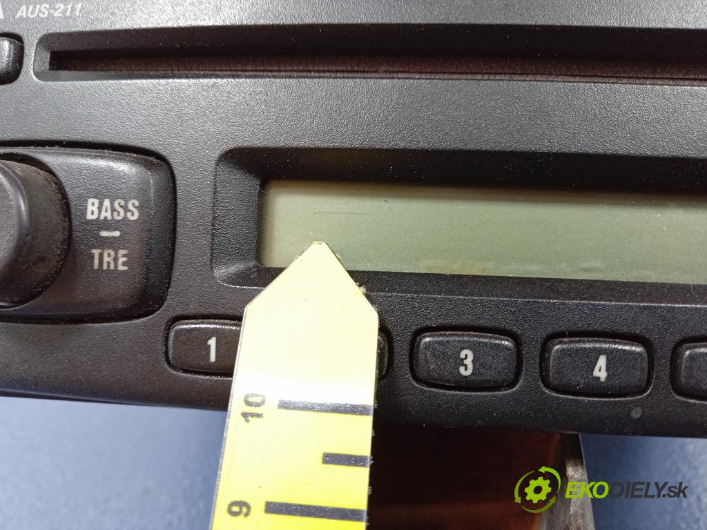 Vw Passat 2002 Radio I Navigácia: AUS-211