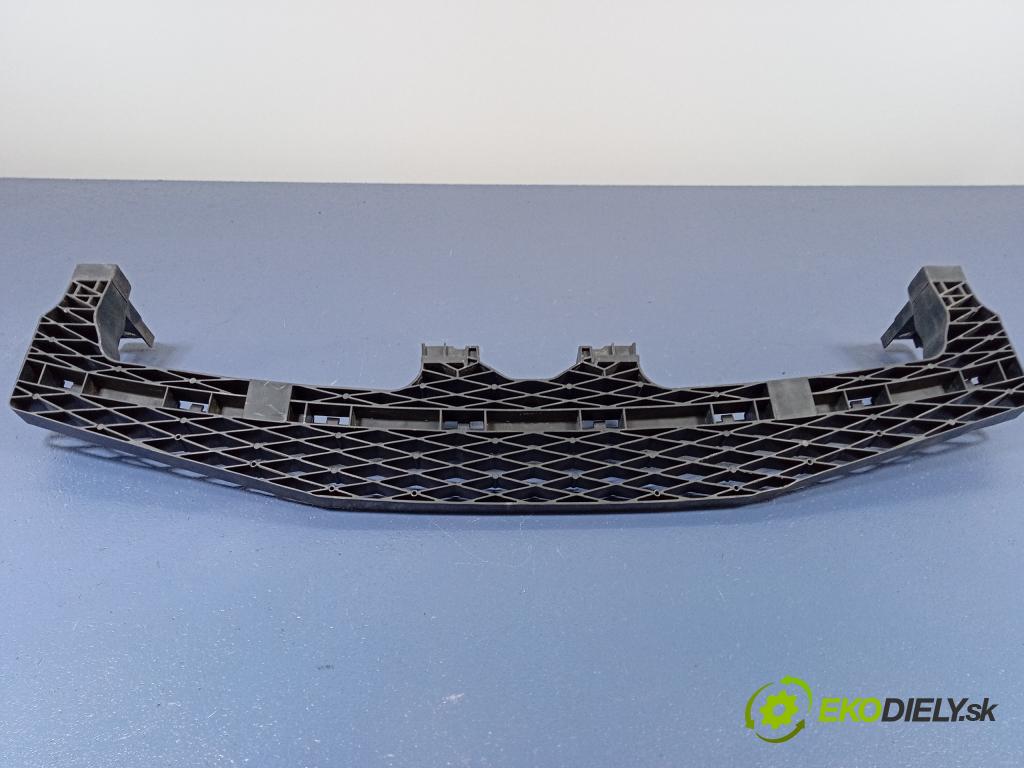 Vw Passat 0 výztuha Čelní / stěna Přední 3C8807889